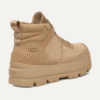 Les UGG Lug Chukka