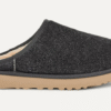 Mocassins classiques en daim duveteux