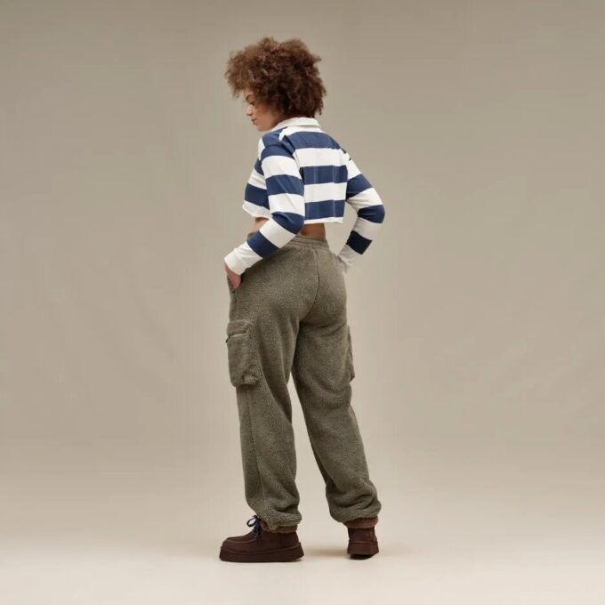 Pantalon cargo Nyisha UGGfluff