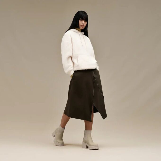 Sweat à capuche Loyra Sherpa