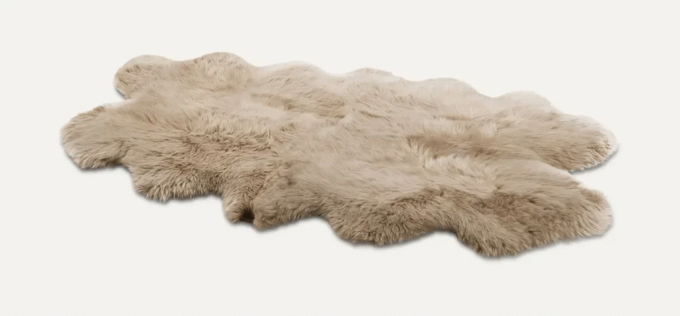 Tapis en peau de mouton Quatro