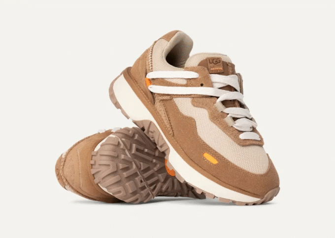 UGG RetroFi Low